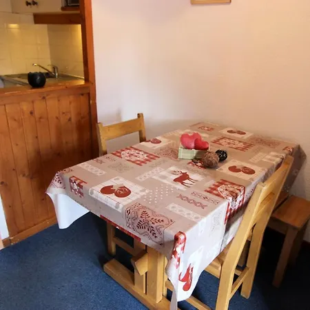 Apartment Zenith - Depart Et Retour Skis Aux Pieds Expose Sud Studio Pour 3 Personnes Mae-7767 *